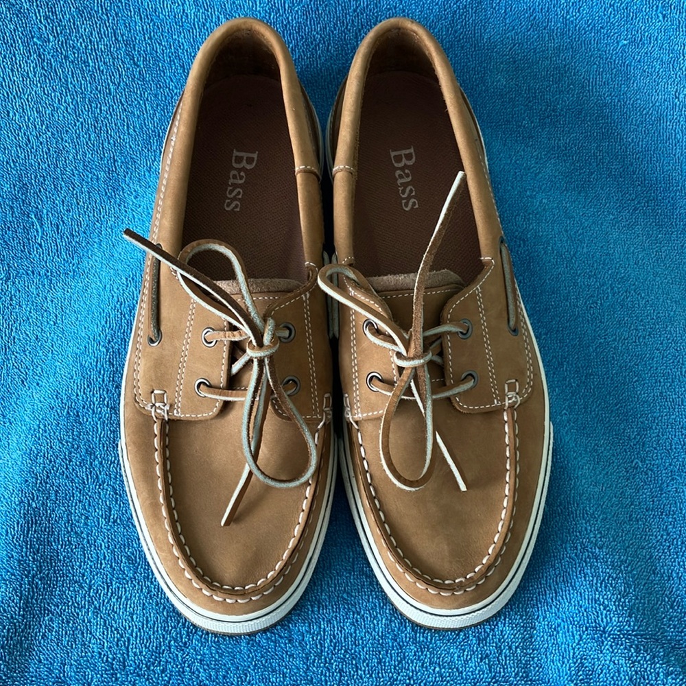 Bass Woman’s Boat Shoe Size 11